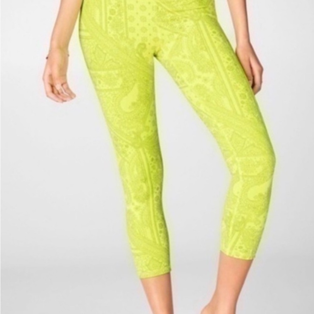 Fabletics Define PowerHold High-Waisted Capris